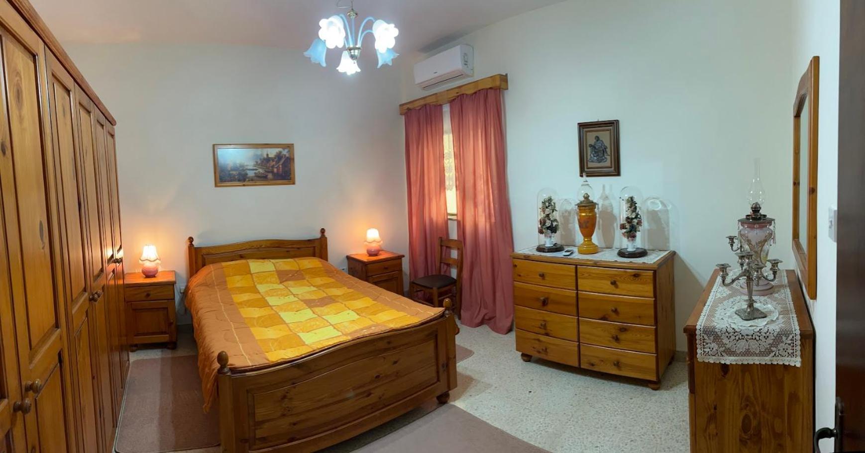 Lourdes House photo 3