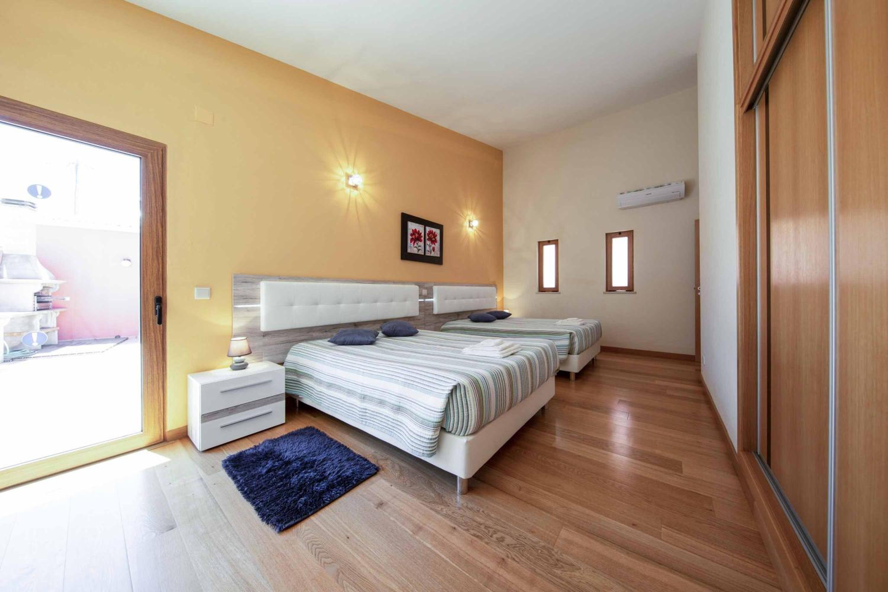 Casa Salir