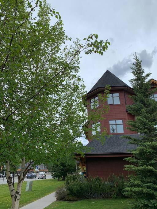 The Grand Escape Downtown Canmore