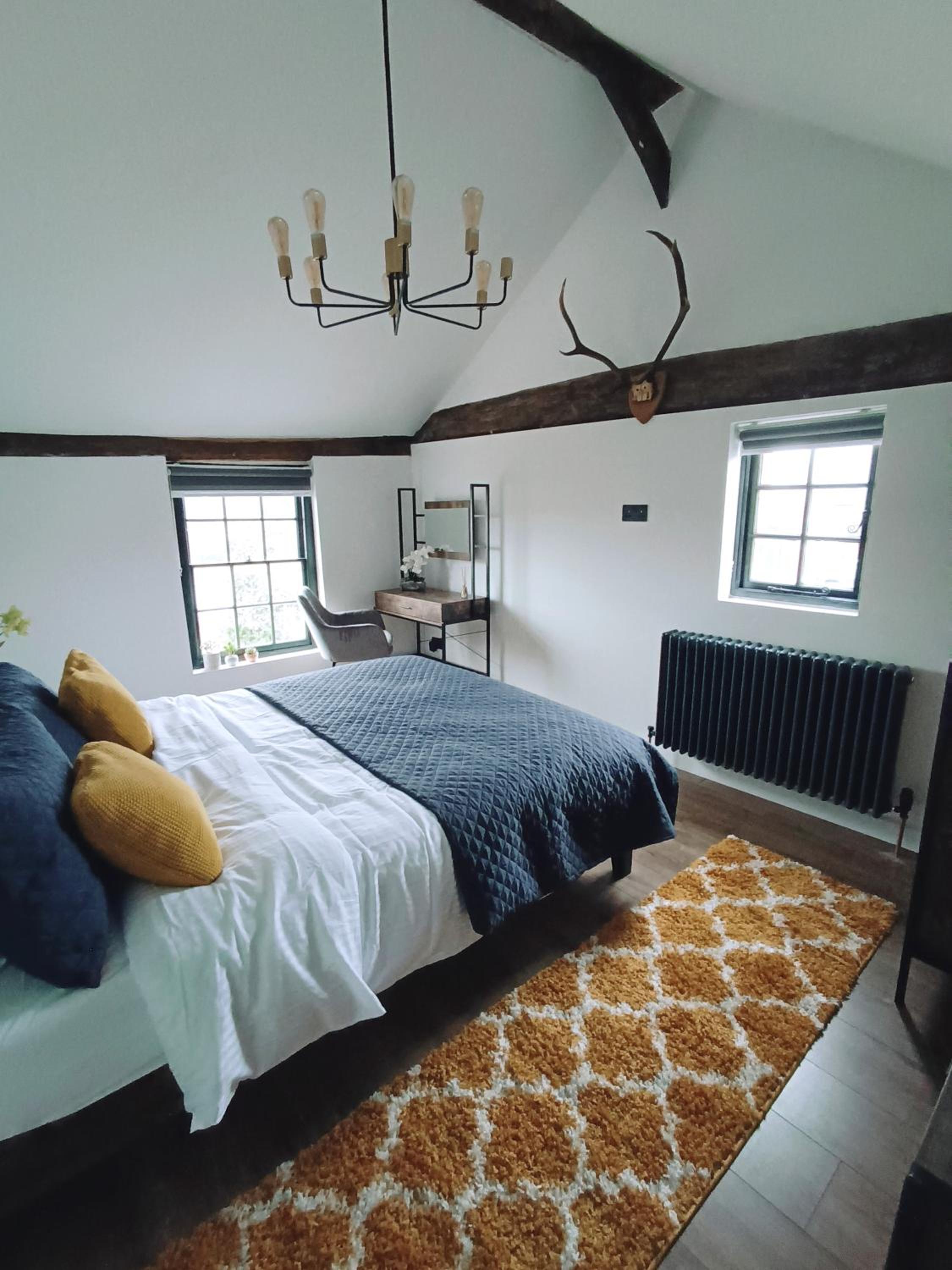 Stansted Airport Cottage