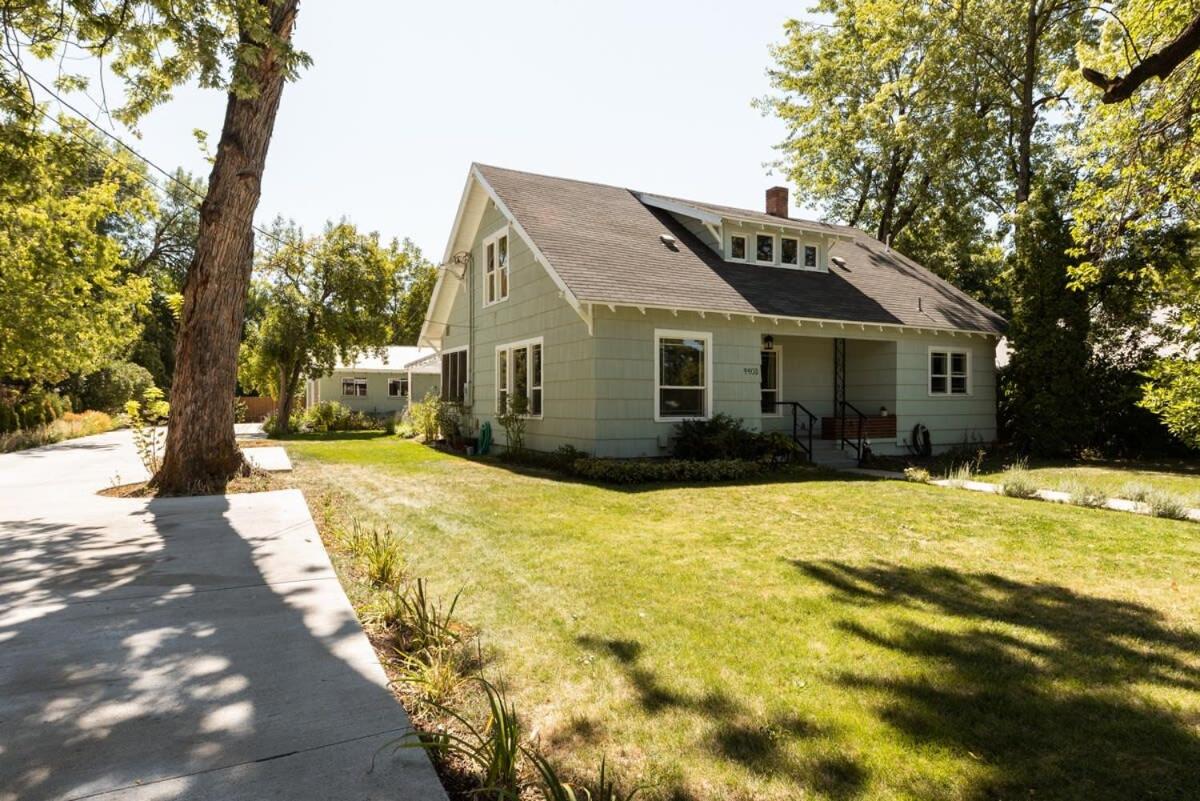 Central Bench Garden Guest House view 3