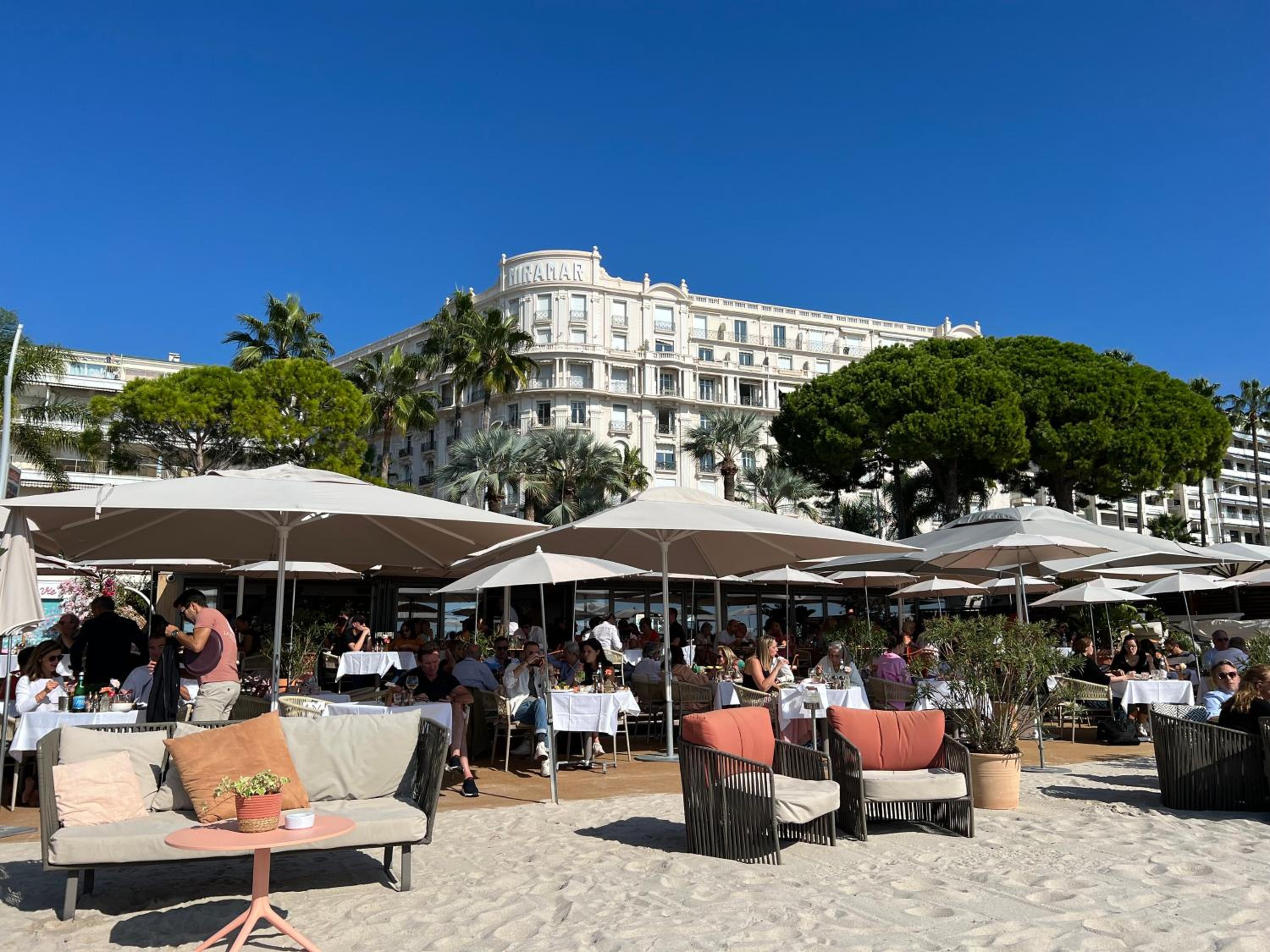 Croisette Palais Miramar - sea view
