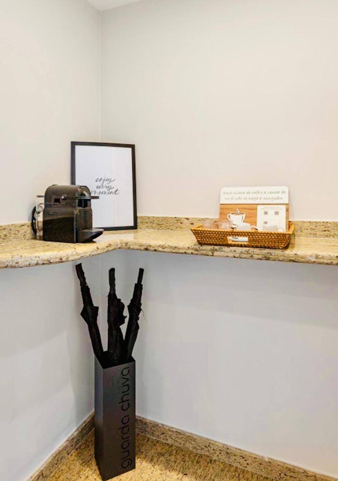 Maravilhoso apartamento na orla da Barra da Tijuca
