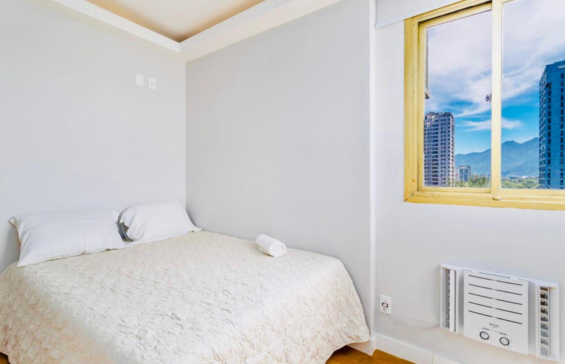 Maravilhoso apartamento na orla da Barra da Tijuca