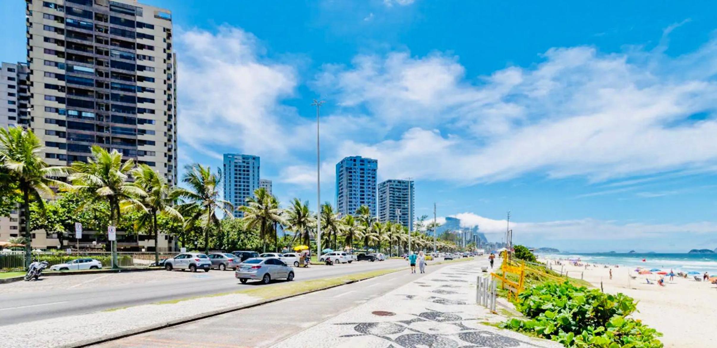 Maravilhoso apartamento na orla da Barra da Tijuca