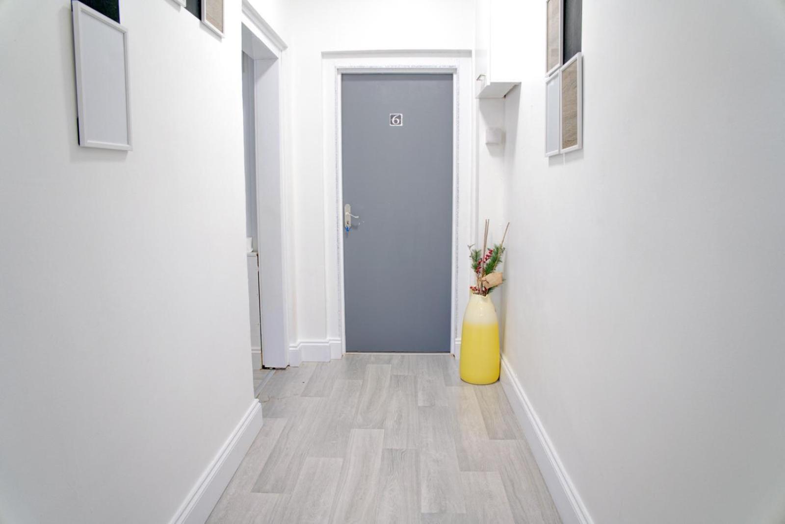 1 bedroom flat Halesowen view 2