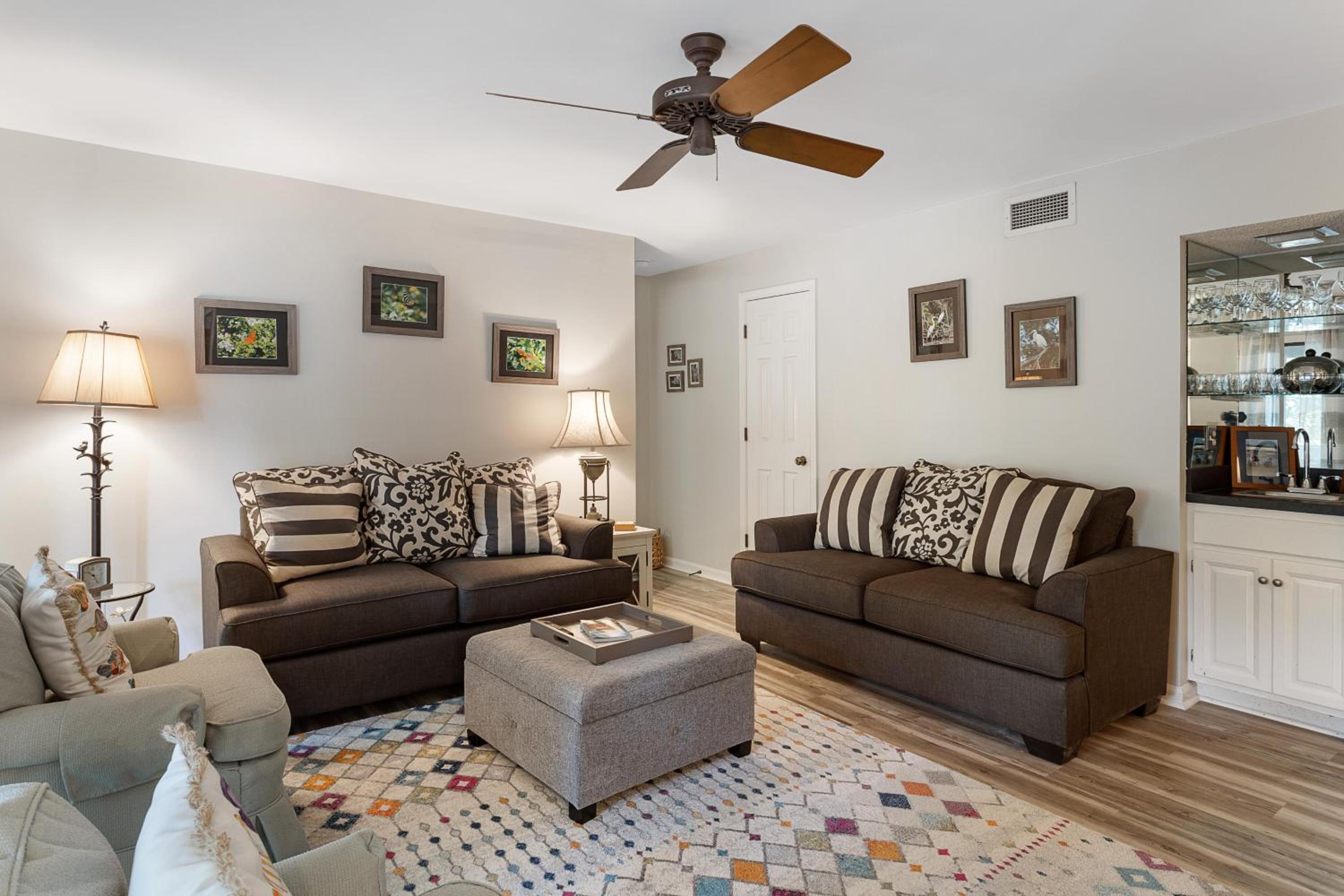 4741 Tennis Club Villa Wooded View view 5
