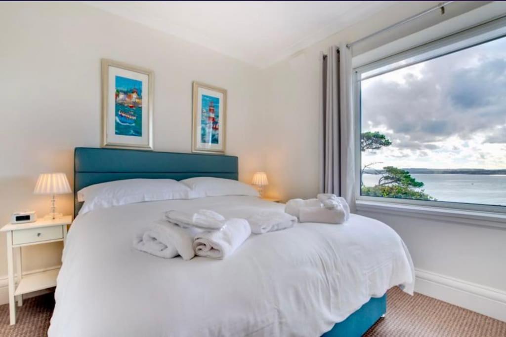 180° Water View Apartment - Simply Amazing view 3