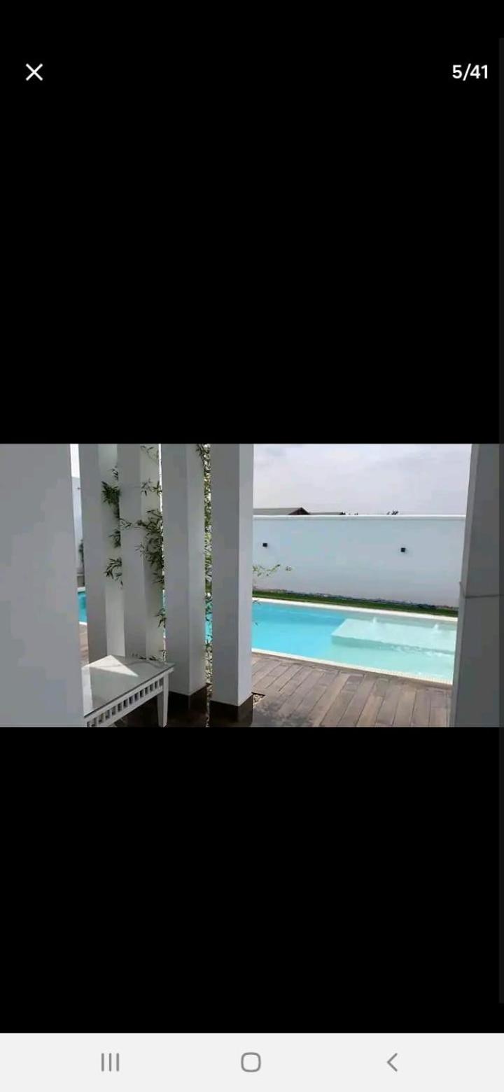 beautiful villa with pool chiclana