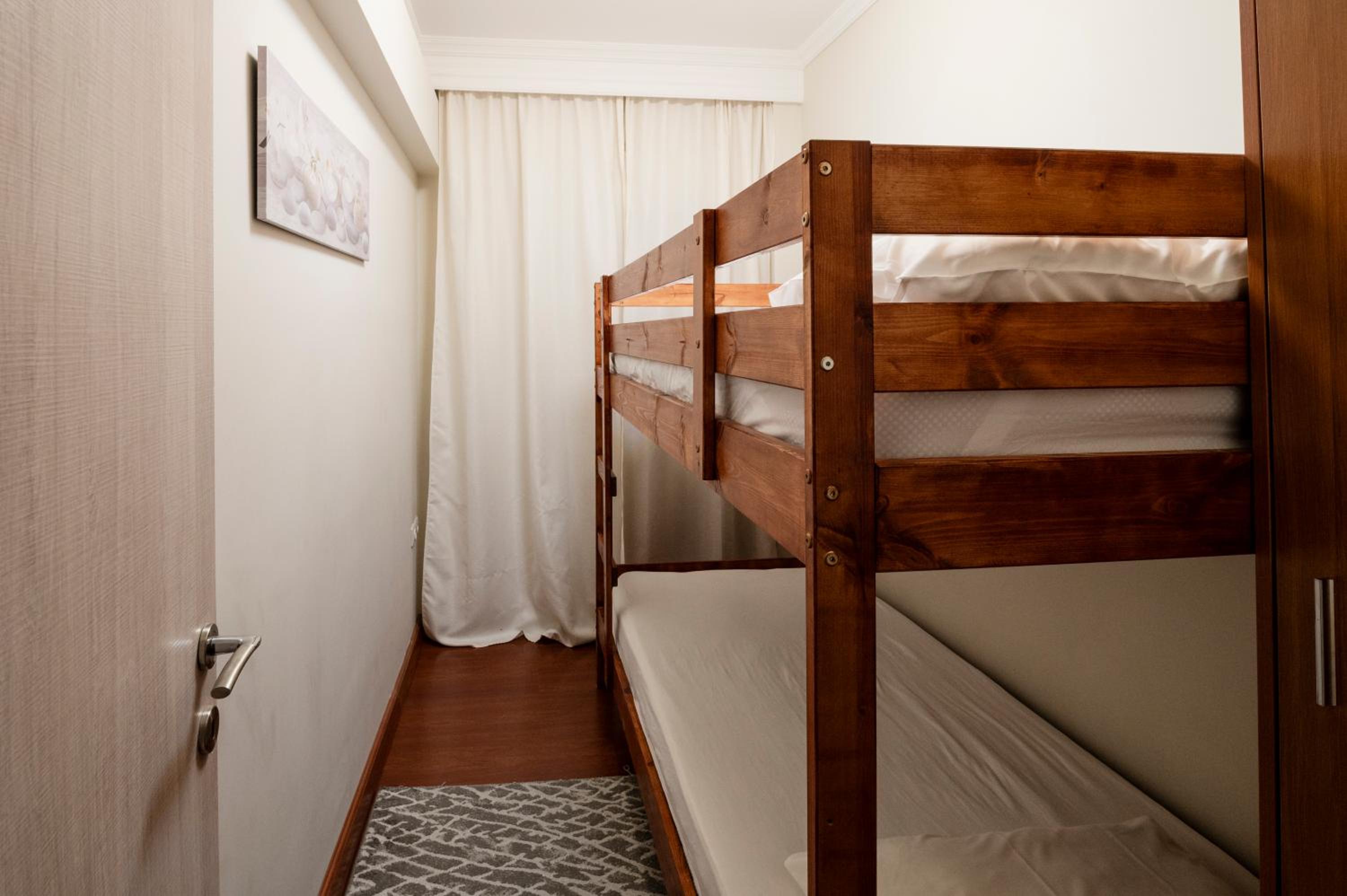 Emi's beach apartment photo 5