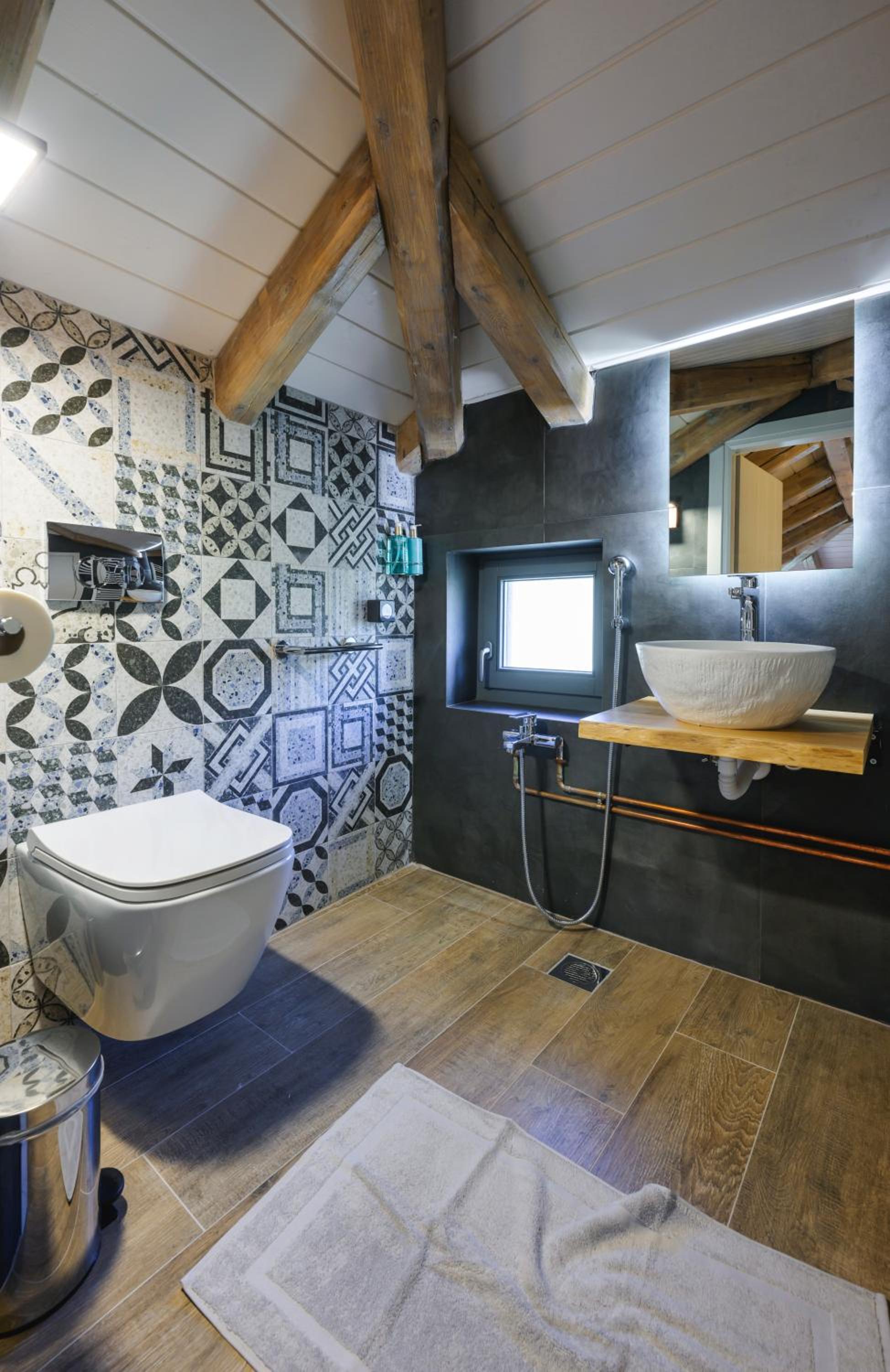 Wild Lavender Mountain Resort