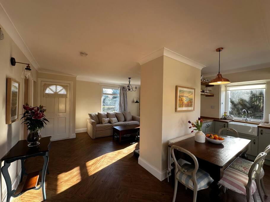 Sunnybank cottage