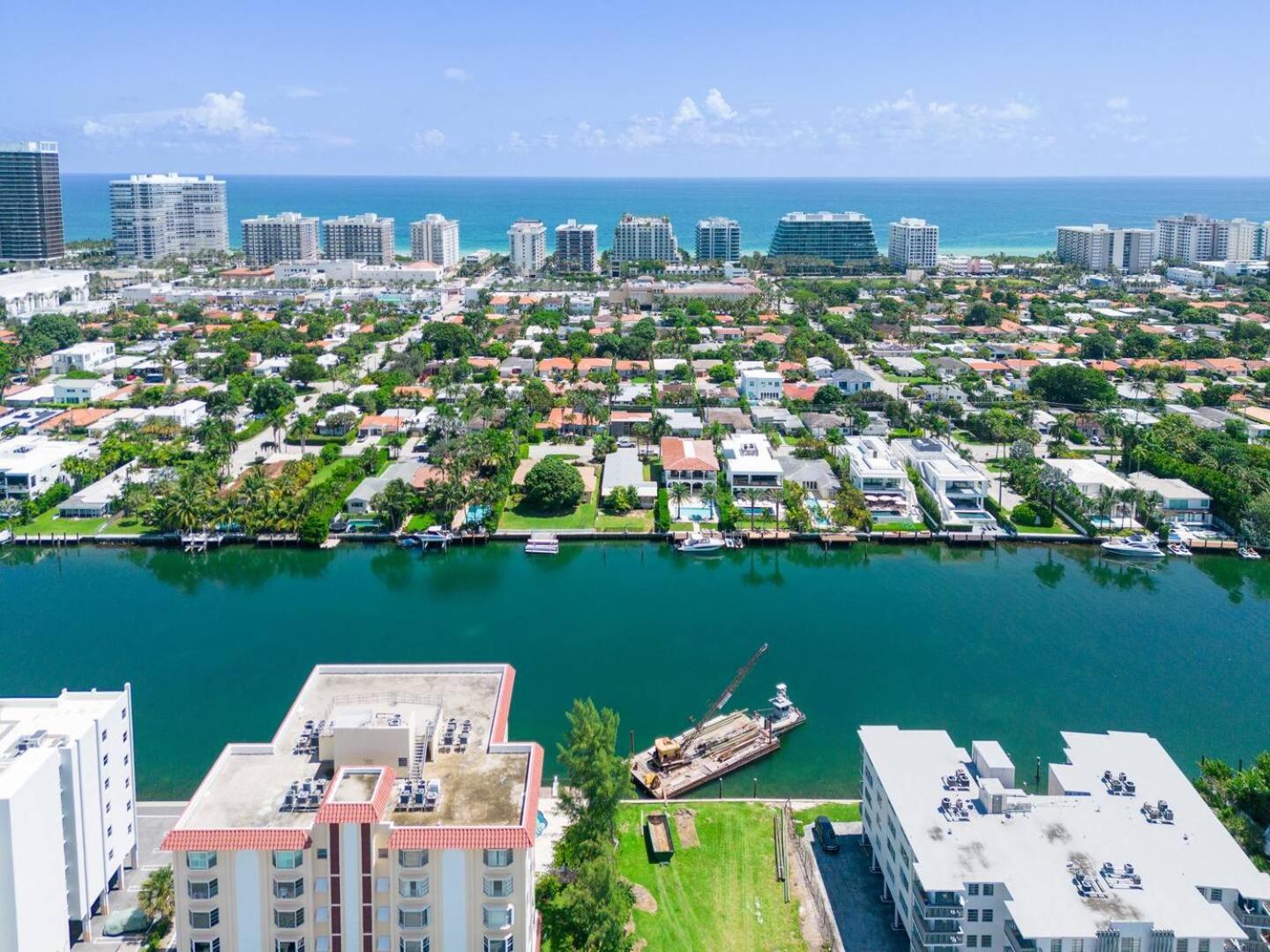 Bay Harbor Unit 3 Lovely 2 Bed 1 Bath Apartment view 5