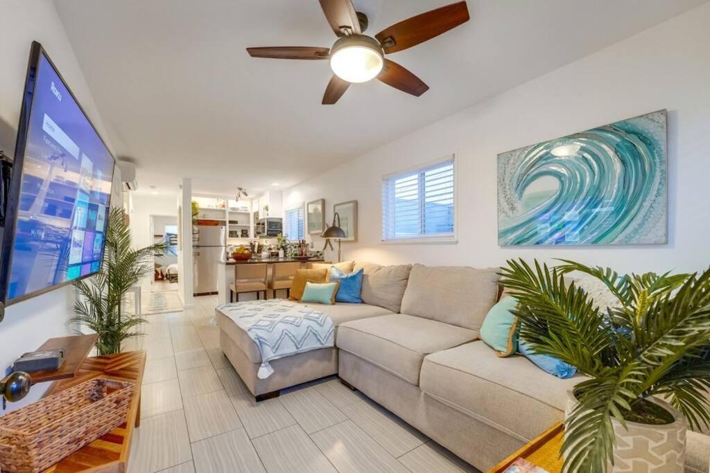 Ocean View Blue Mission Beach Paradise view 5