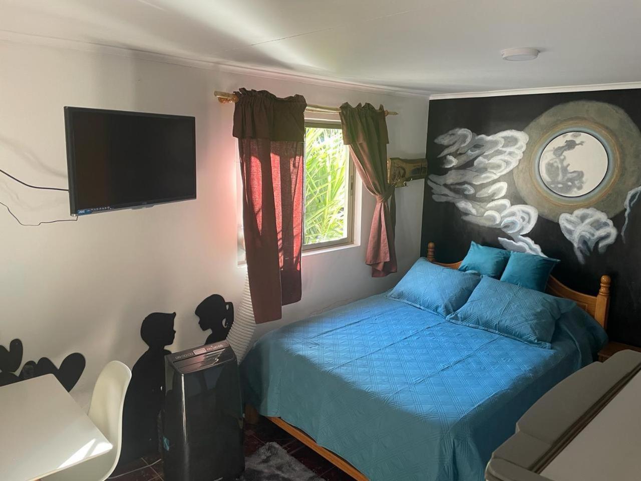 Westside - Habitación con baño privado