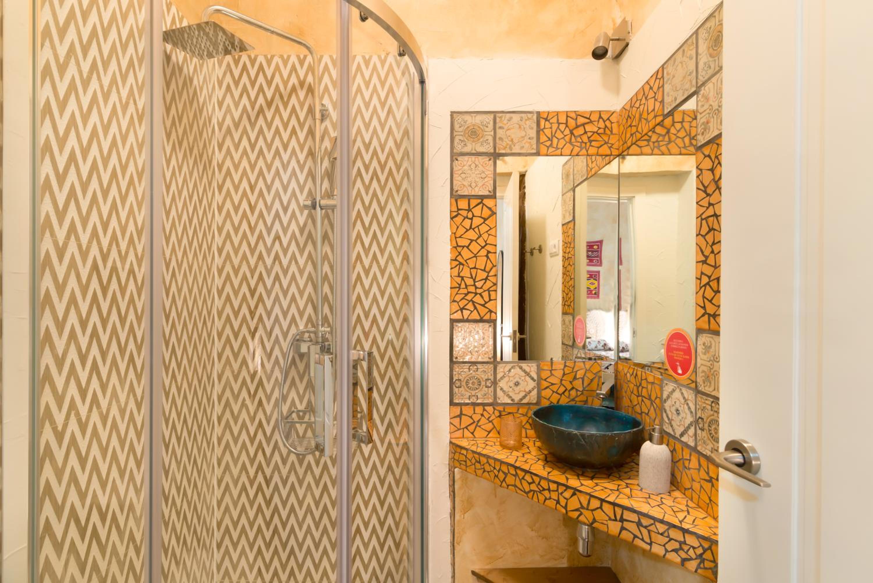 Hostal Artistic B&B