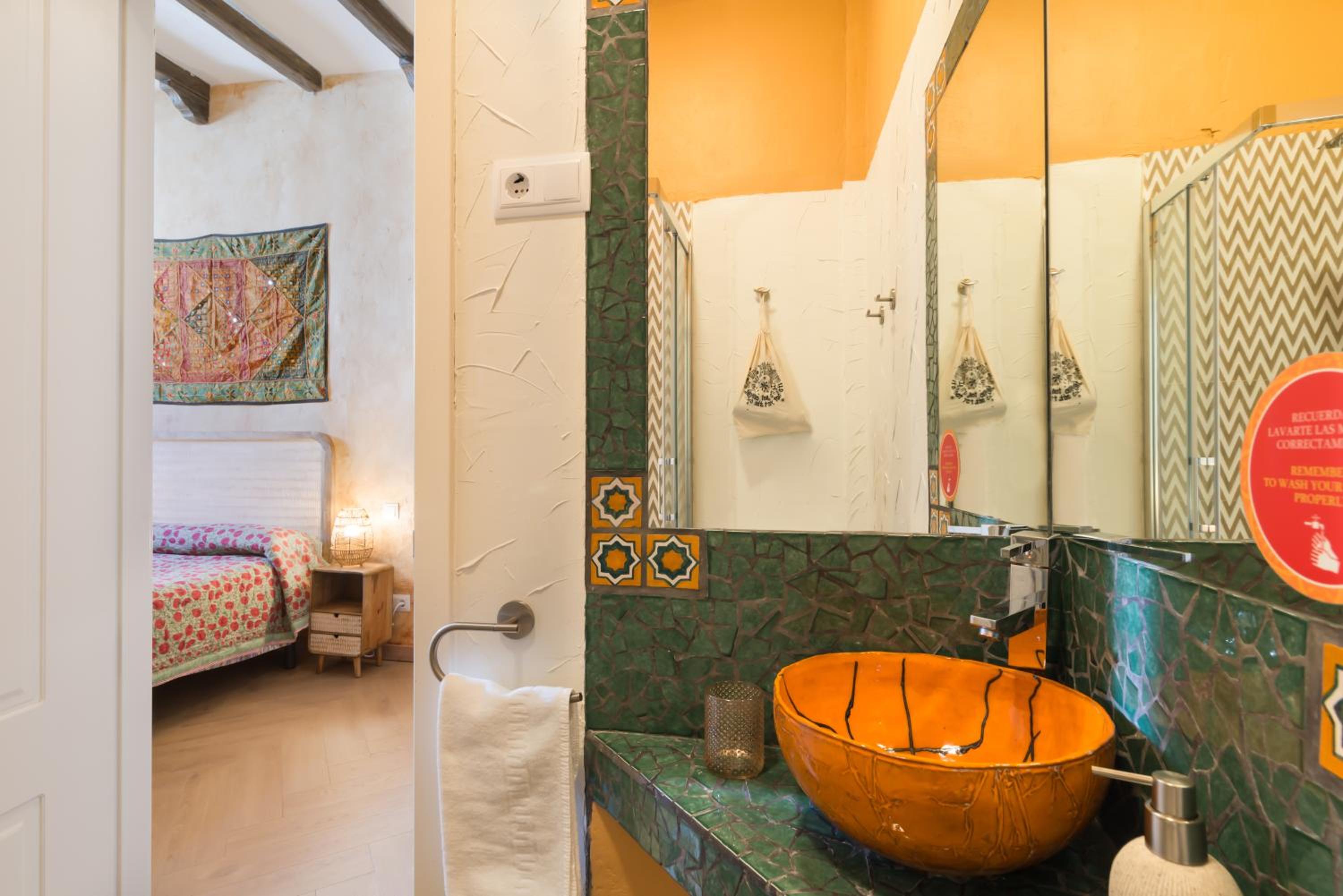 Hostal Artistic B&B