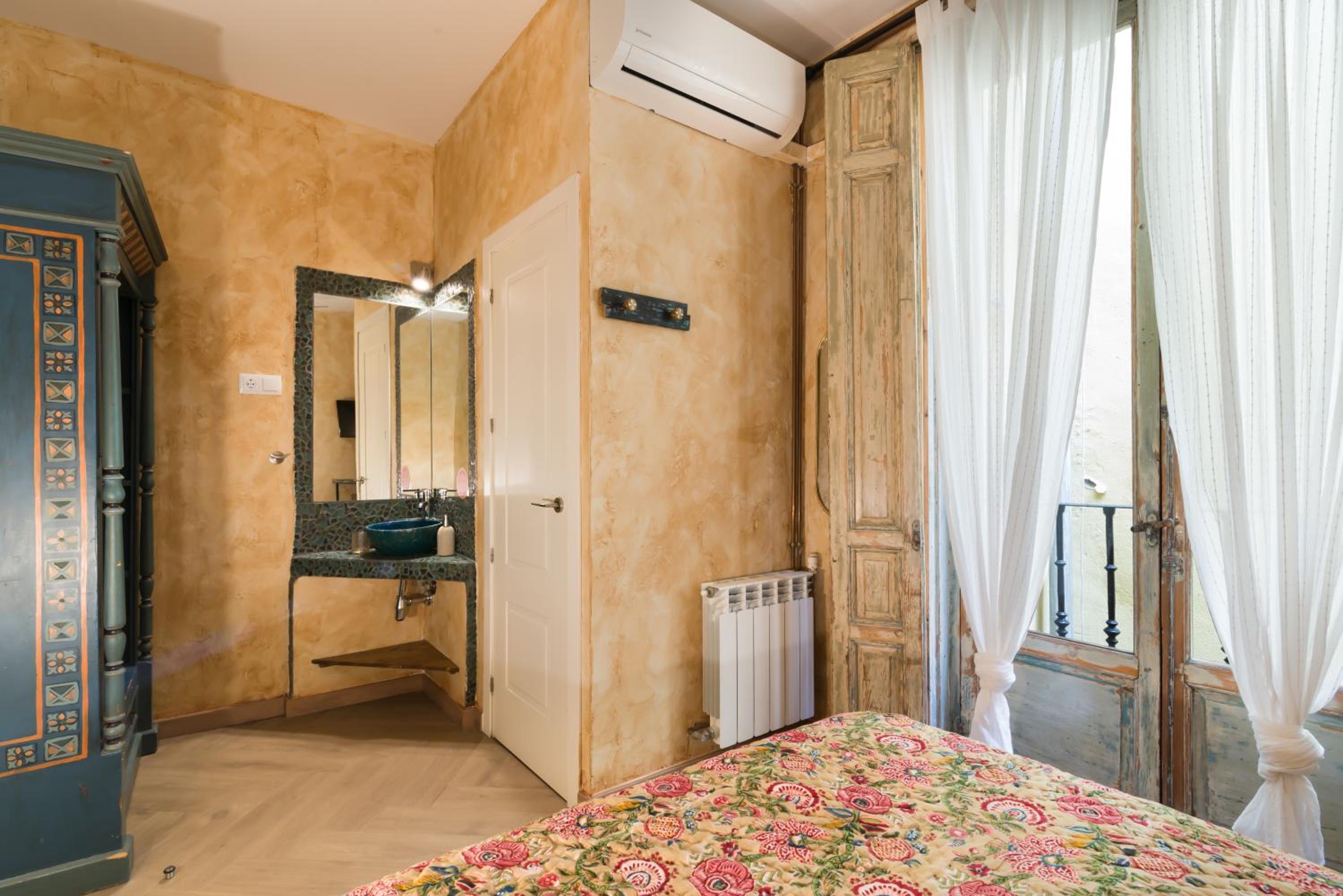 Hostal Artistic B&B