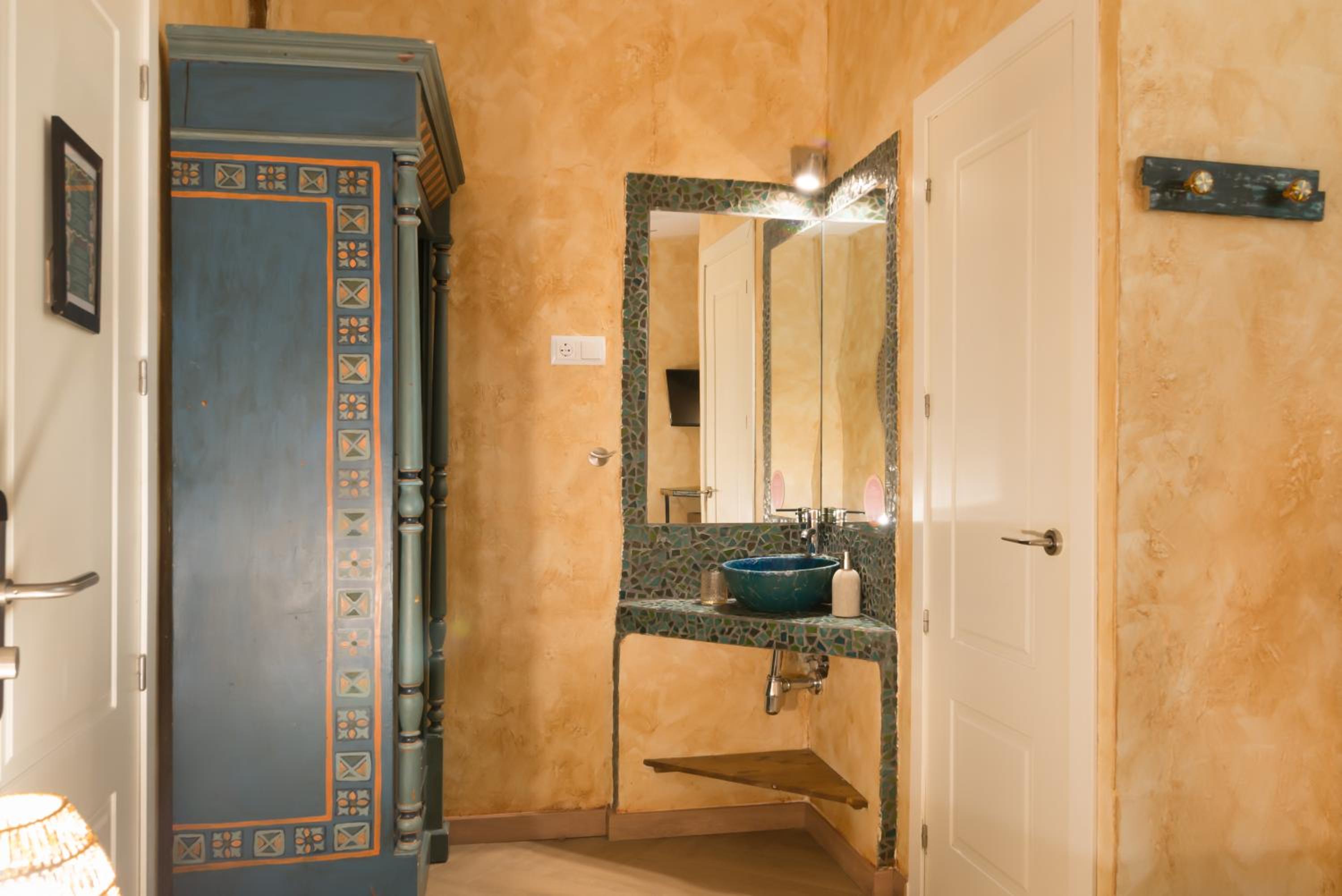 Hostal Artistic B&B