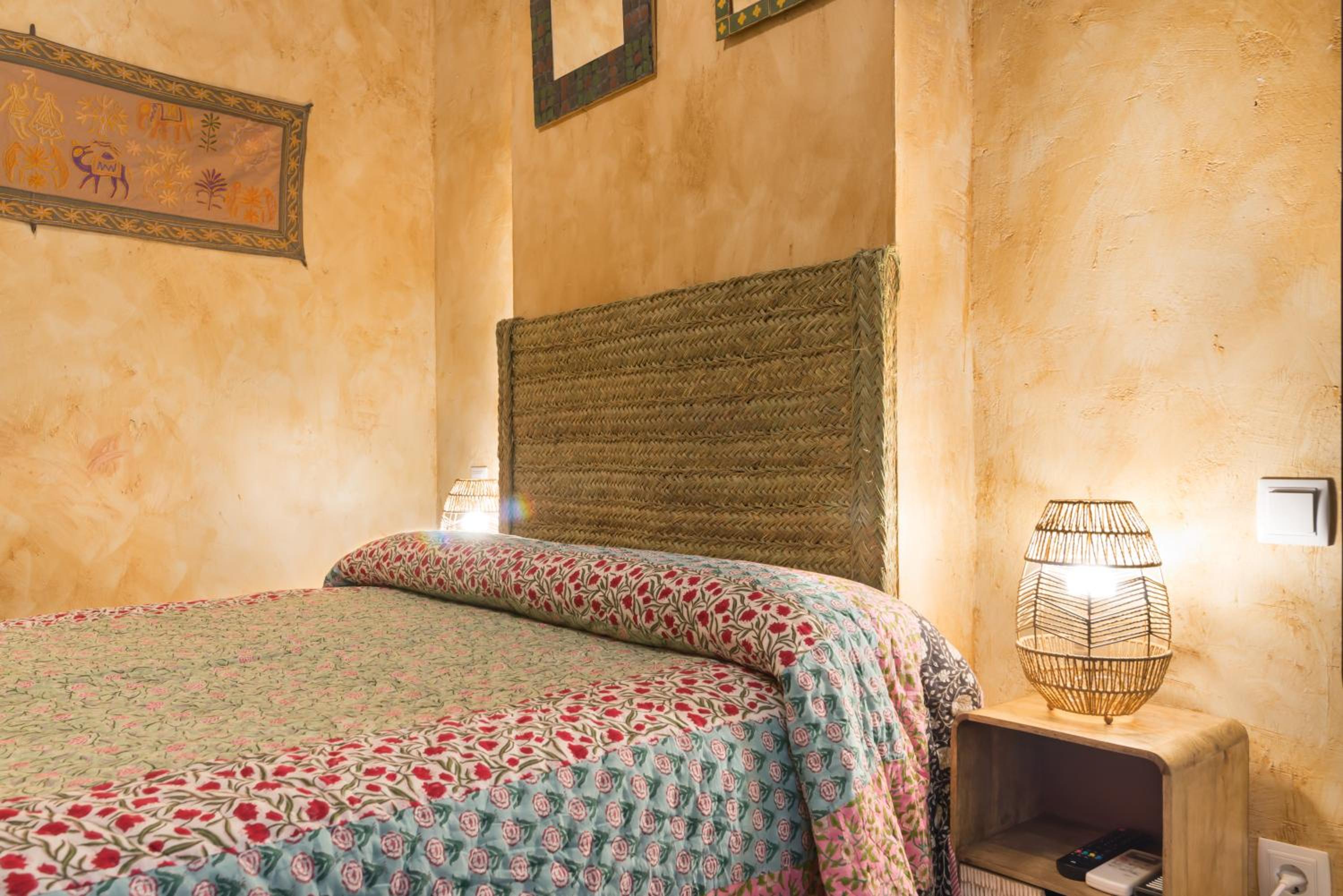 Hostal Artistic B&B