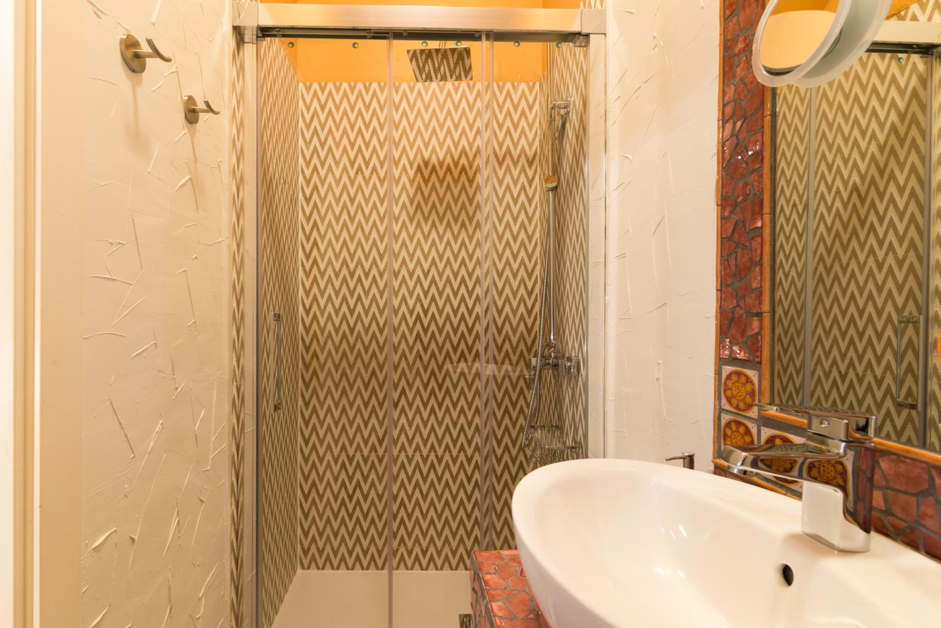 Hostal Artistic B&B