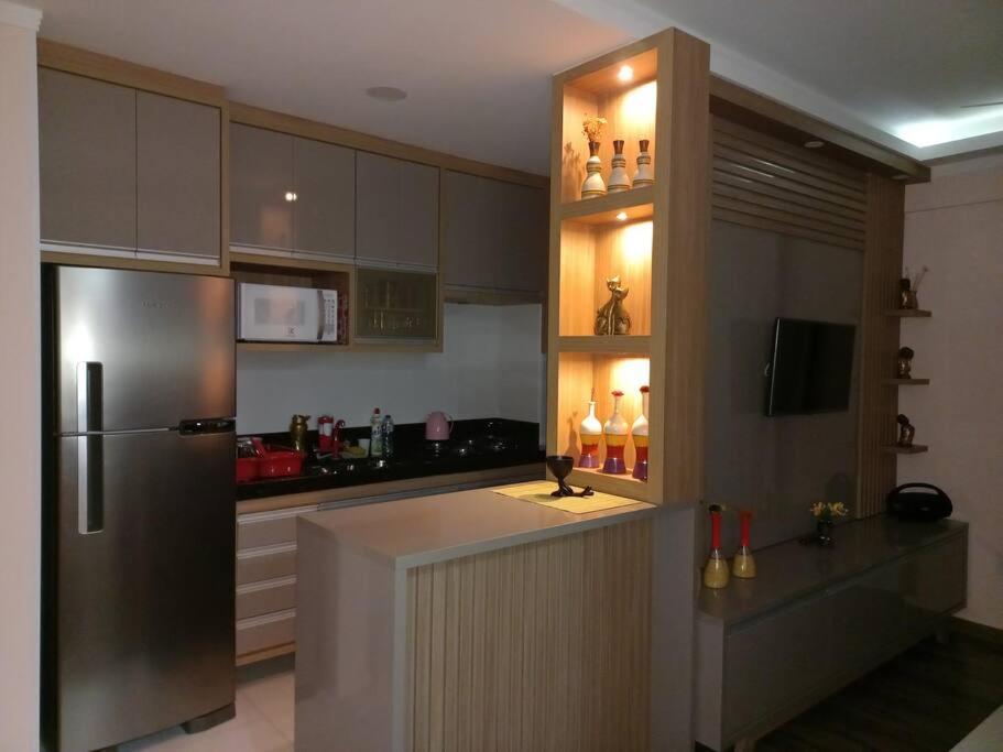 Martim de Sá apartamento completo com piscina