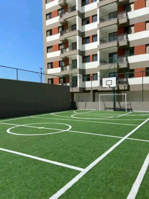 Martim de Sá apartamento completo com piscina