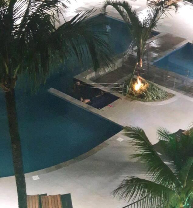 Martim de Sá apartamento completo com piscina