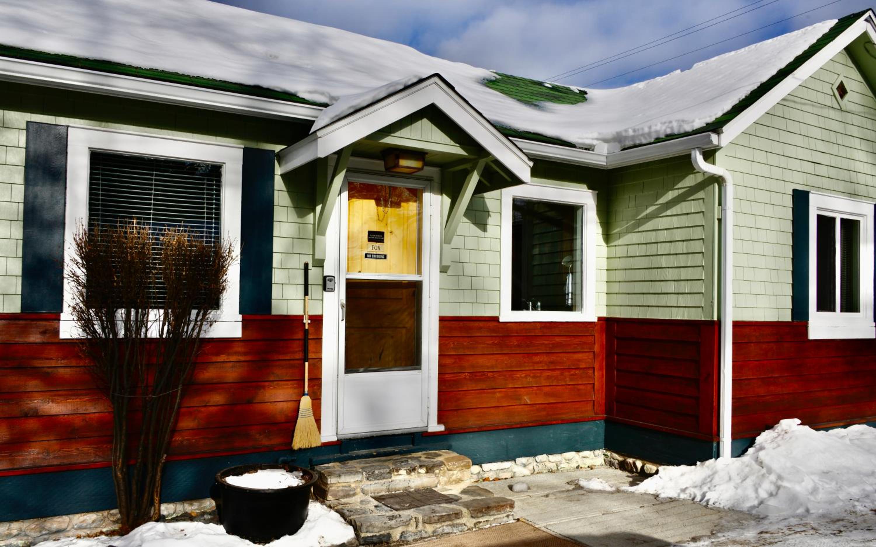 Banff Beaver Cabins
