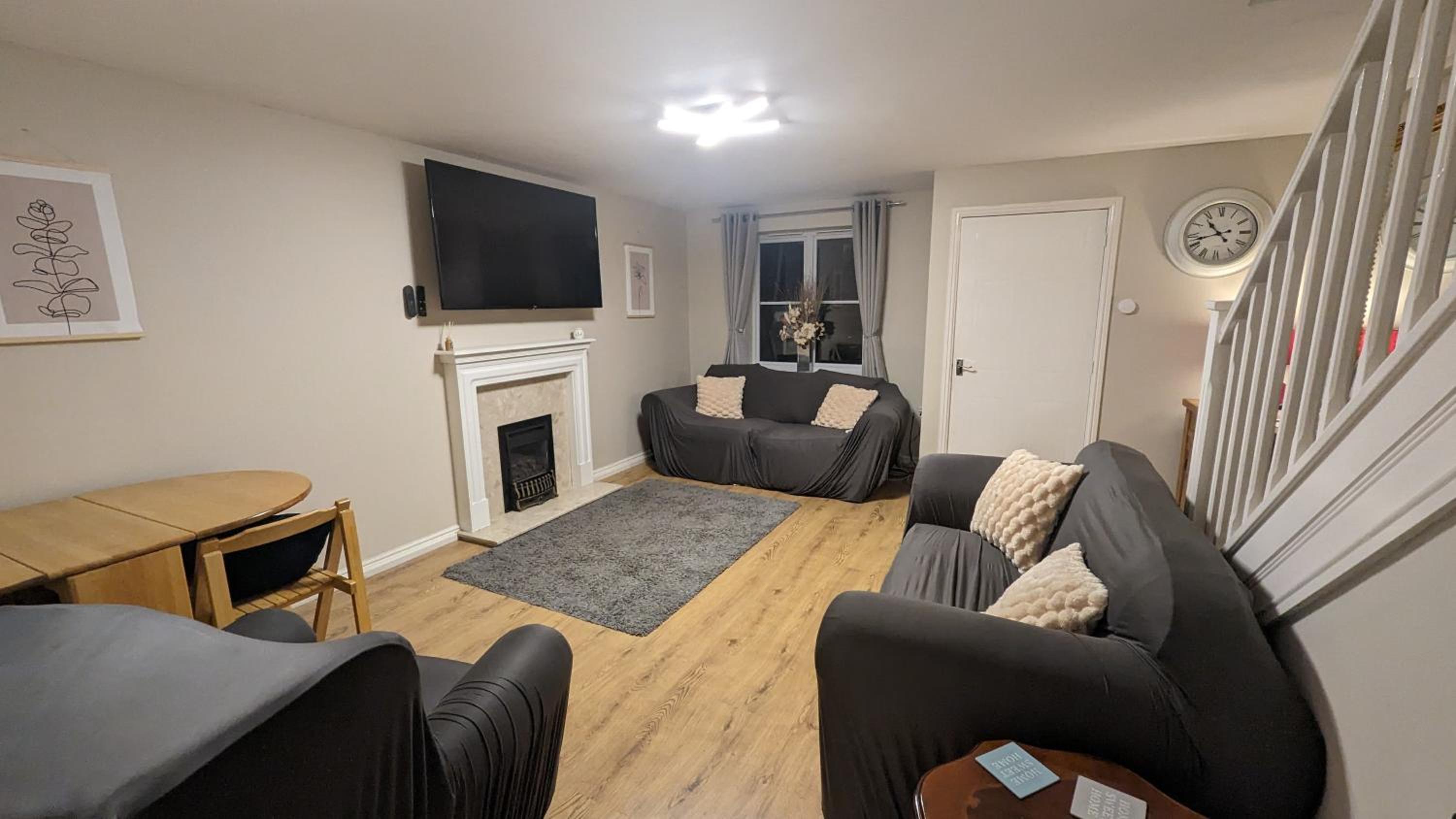3 bedroom detached by the sea view 2