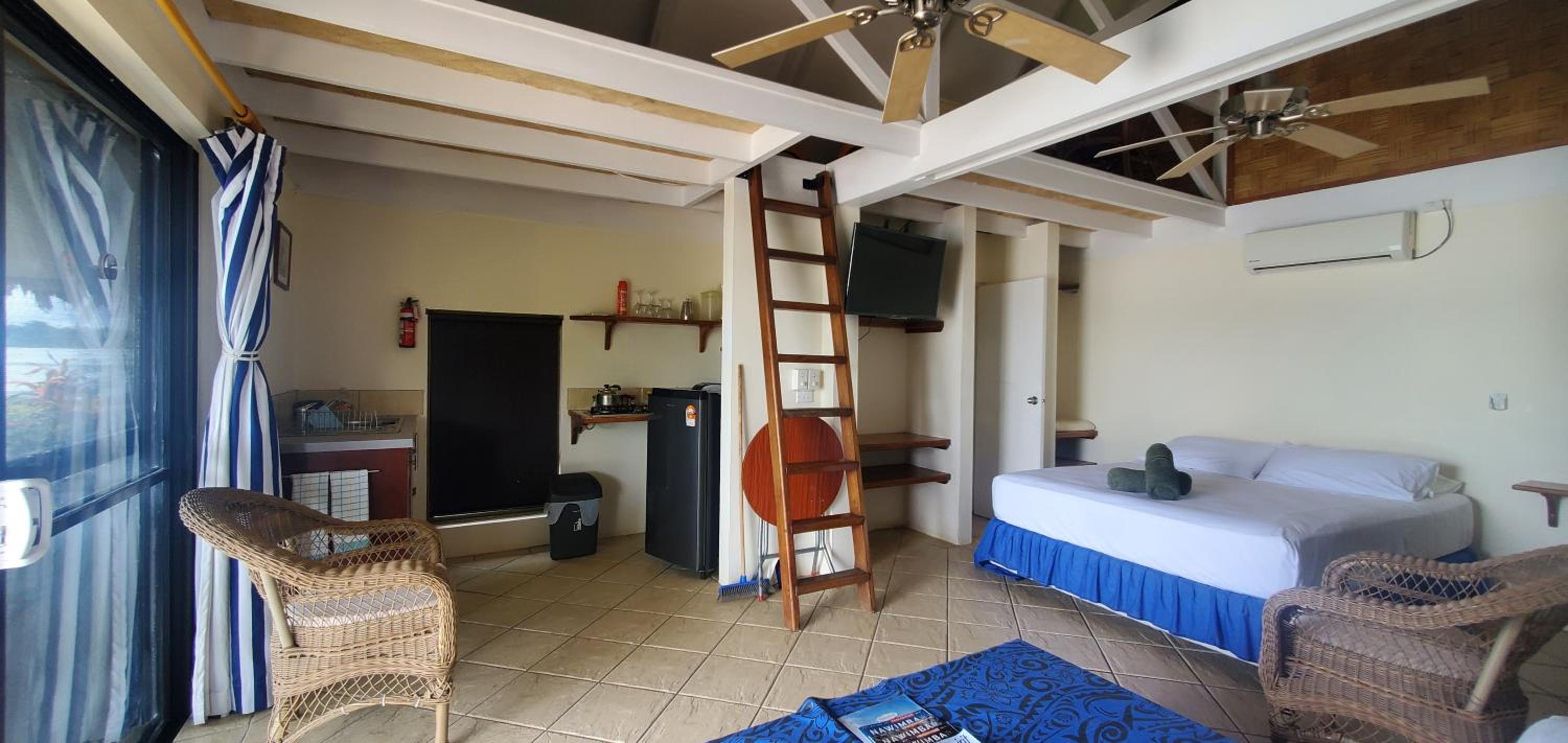 Seachange Lodge