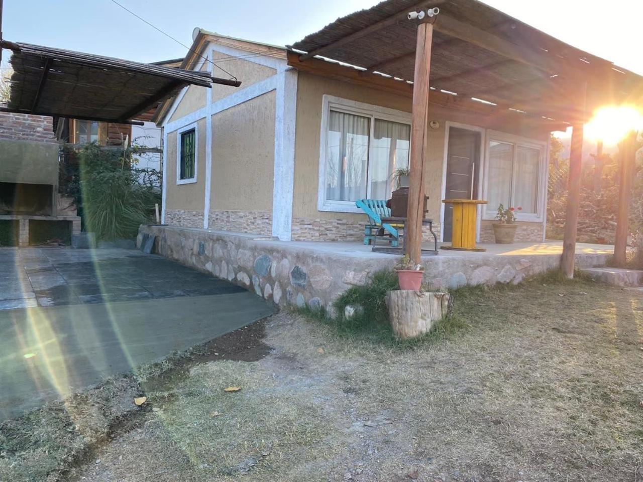 DOÑA ROSA CABAÑAS