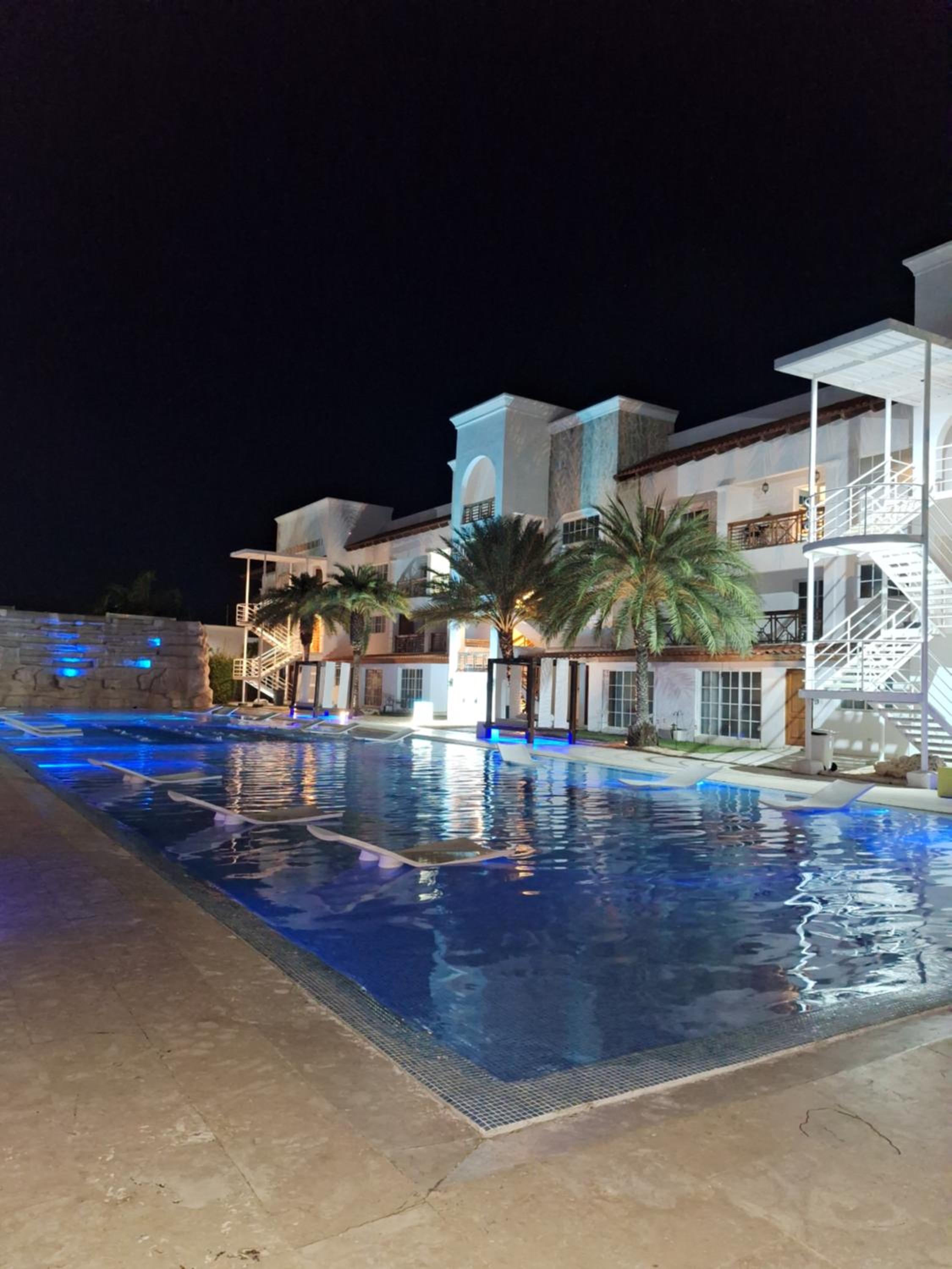 The sunset View, pool front Cap Cana, Punta Cana view 2