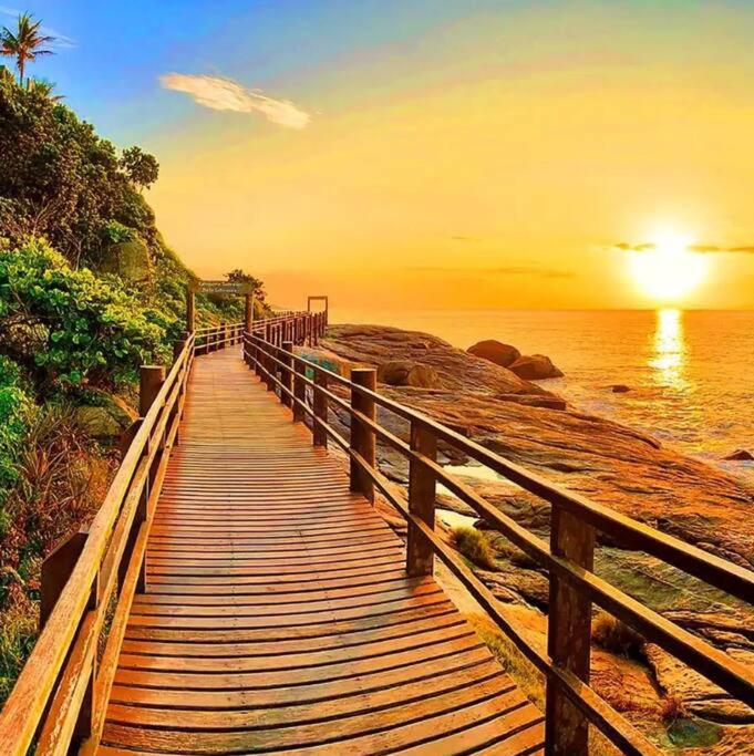 Apartamento na Praia dos Sonhos Perto do Mar em Itanhaém