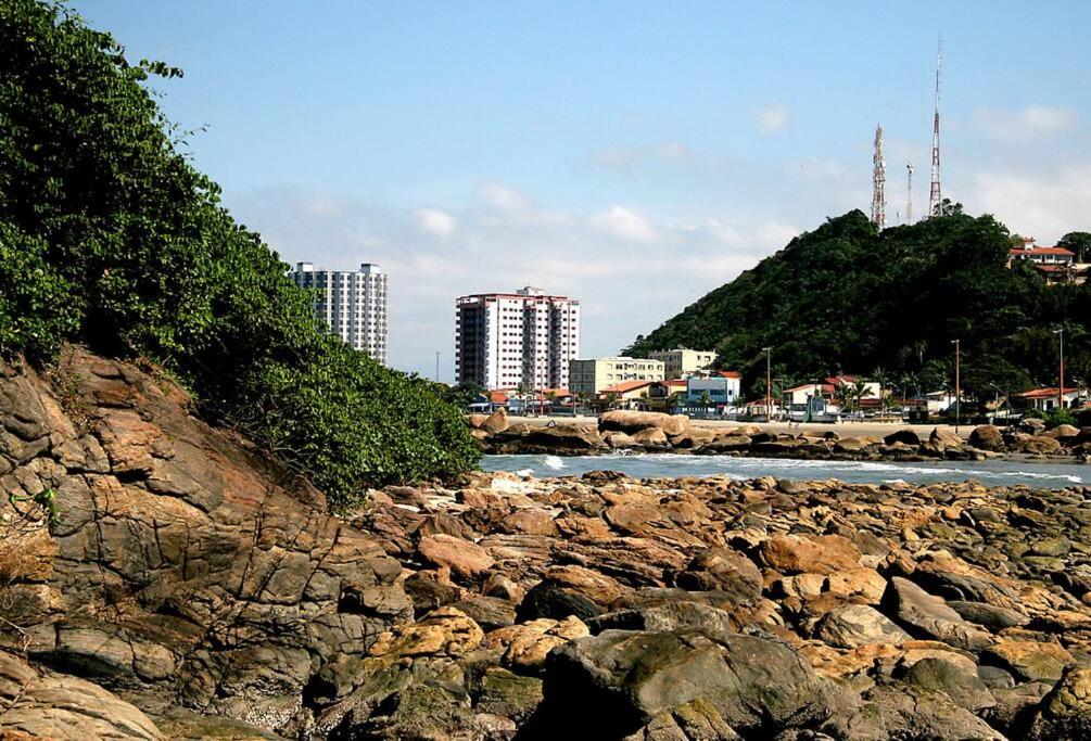 Apartamento na Praia dos Sonhos Perto do Mar em Itanhaém