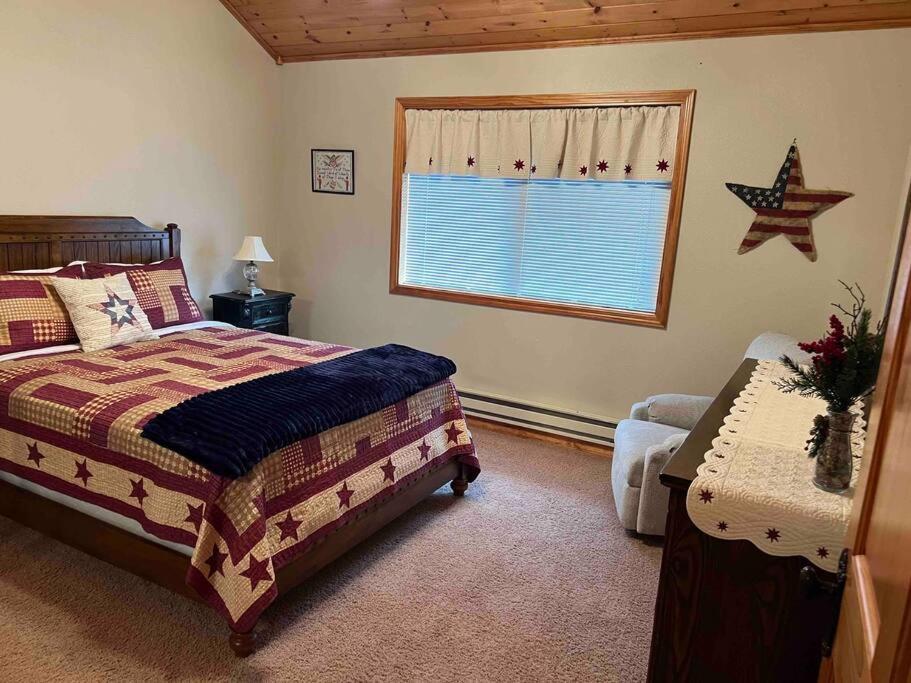 Cabin on the Green view 3