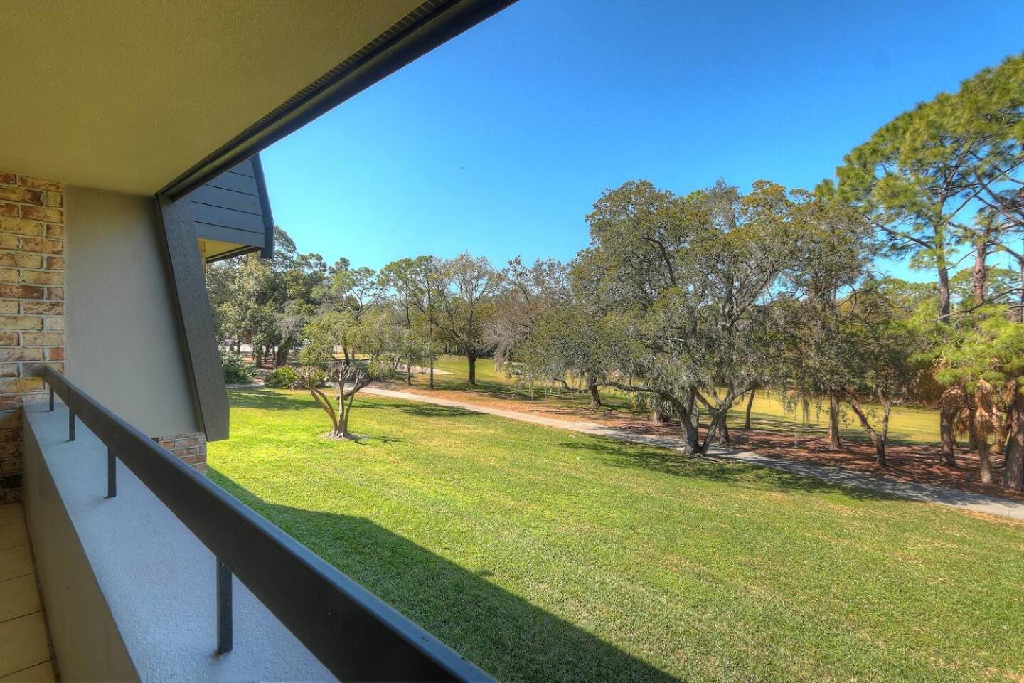 Perfect Condo Sleeps 8, Florida view 4