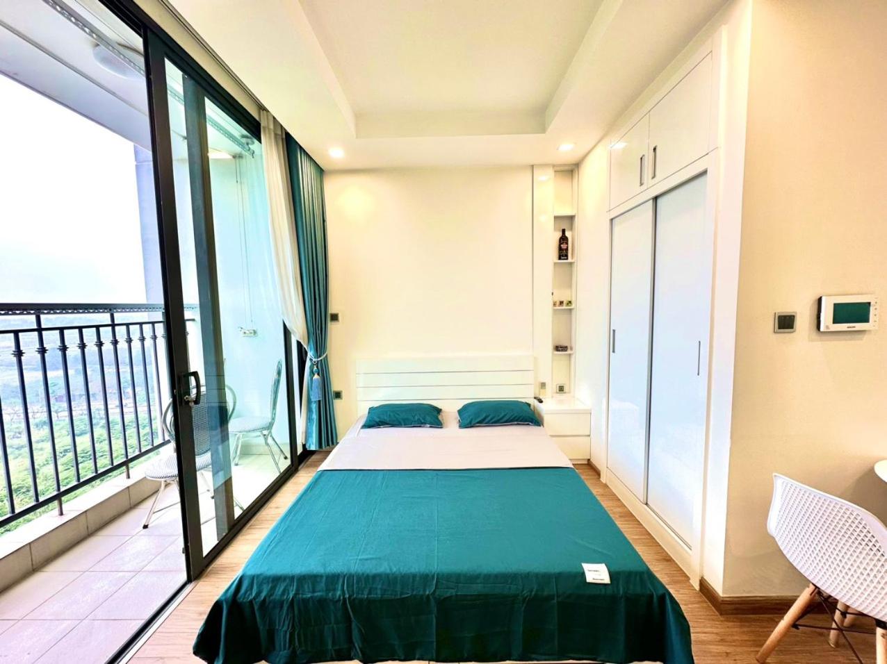 Vinhomes Green Bay Luxury Apartment
