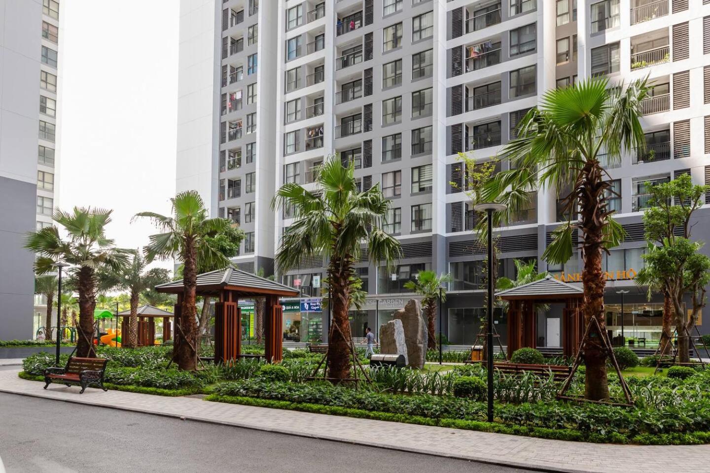 Vinhomes Green Bay Luxury Apartment