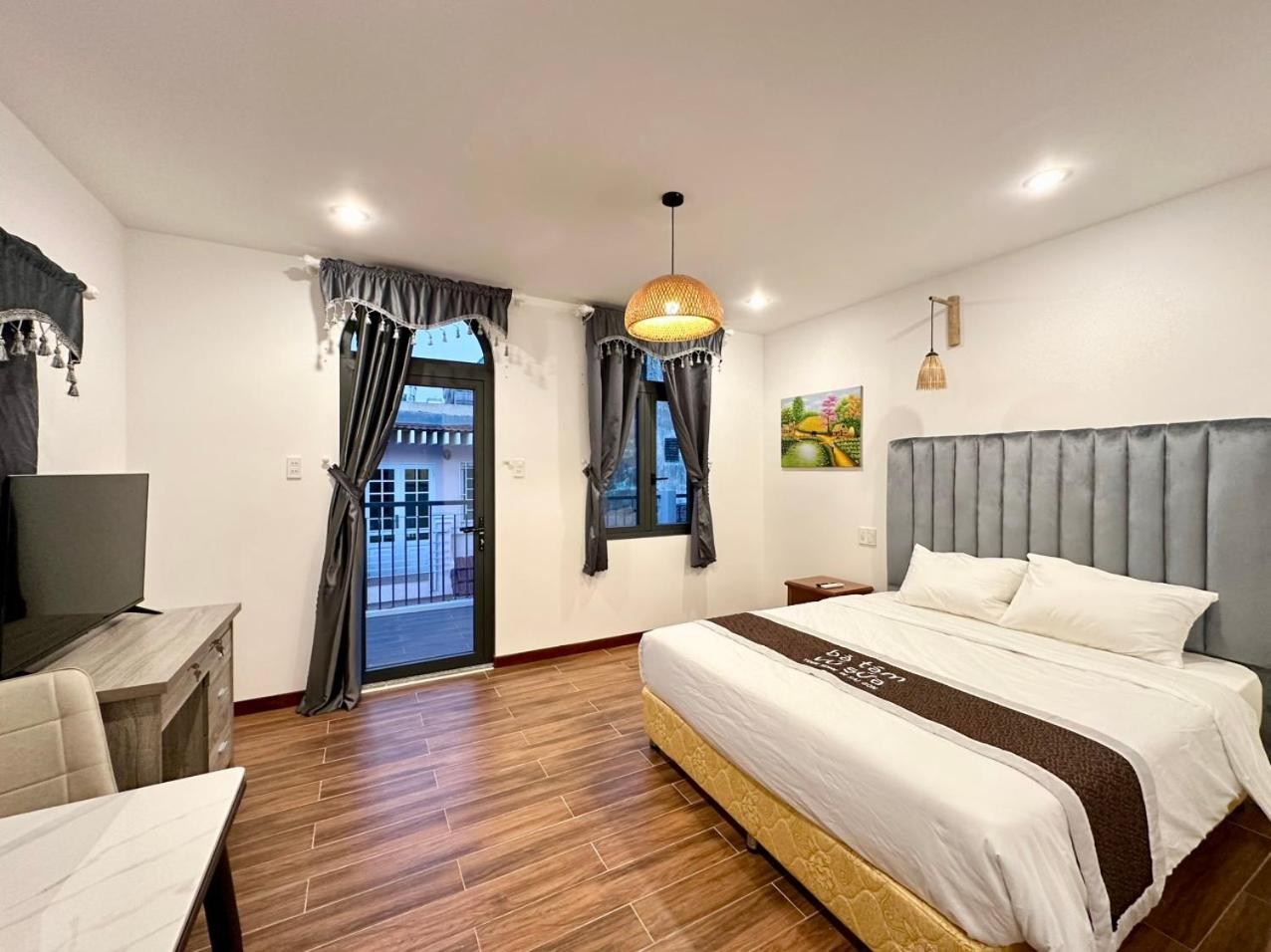 BA TAM VU SUA Homestay