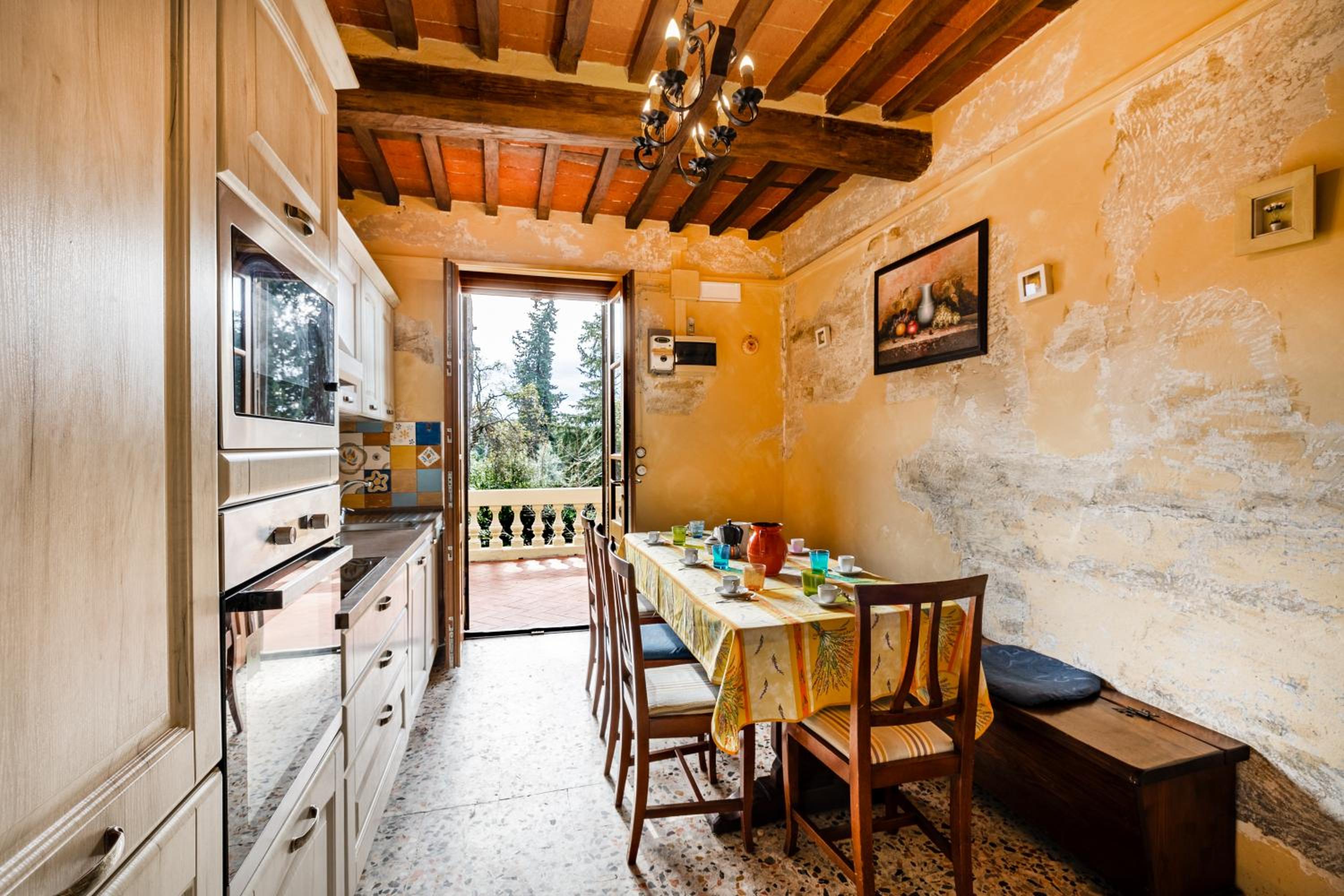 Casa Giovanni - Relax Among Greenery - Happy Rentals view 4