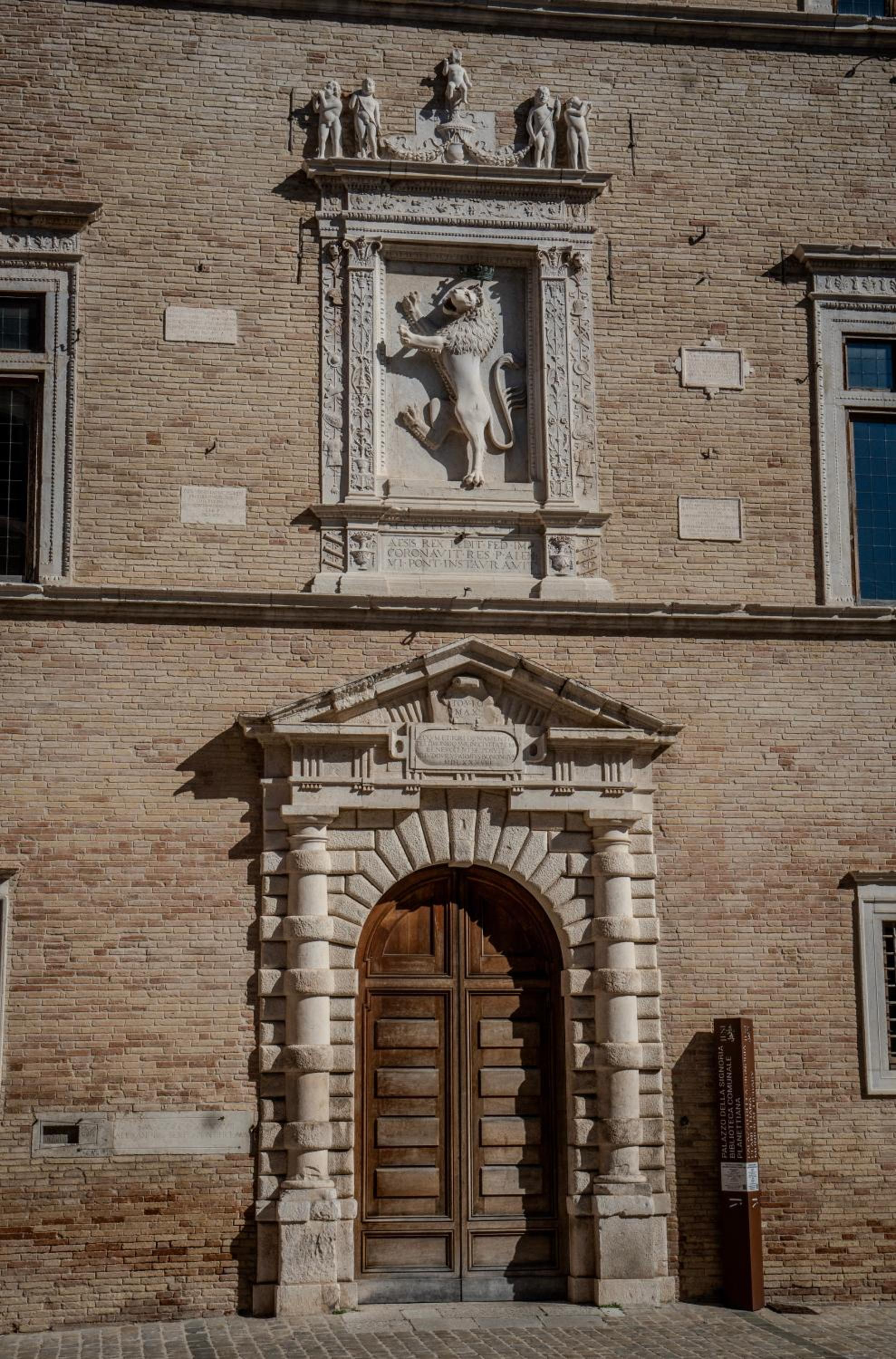 Photo 56