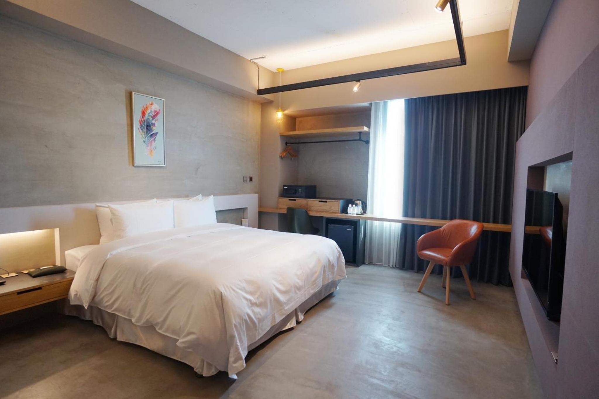 Thinker Hotel view 4