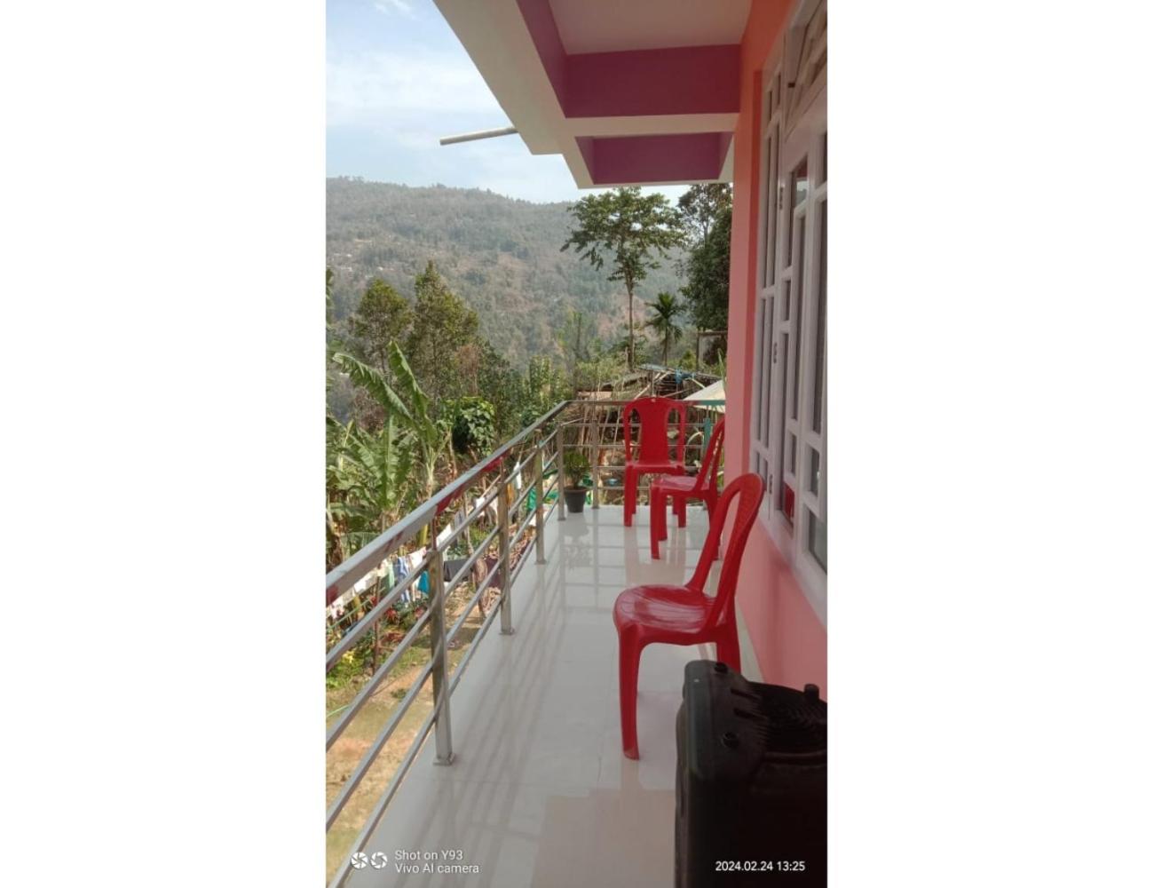 Iora Homestay, Kitam, Sikkim view 5