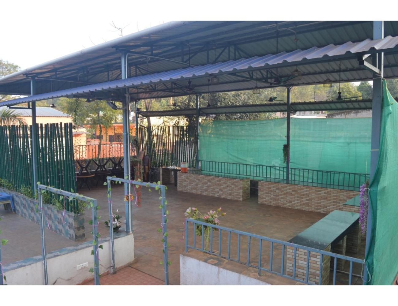 Hotel Aadhar, Barbil, Odisha