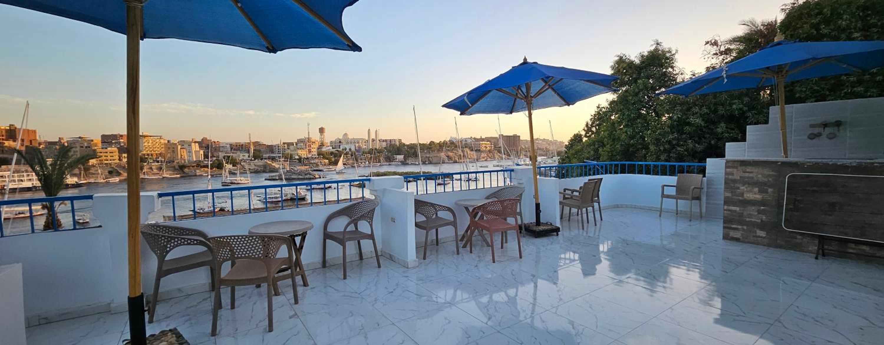 La Terrace