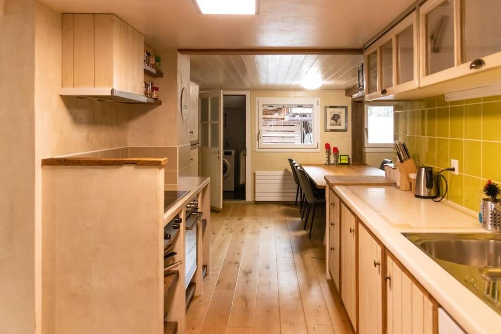 Lakeview Family Apartment