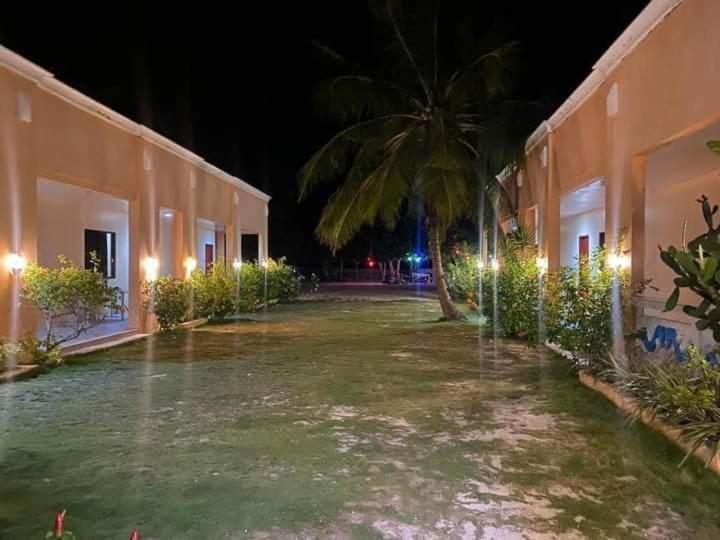 CRISOLS BEACH RESORT - MALAPASCUA ISLAND view 5