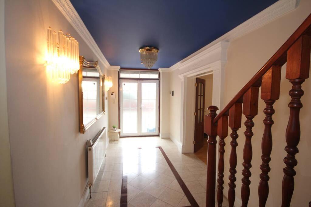 High Gable House -Four Bedrooms view 3