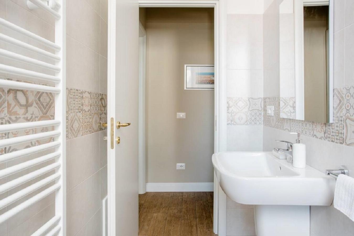 Casa Aydée en Bergamo — bathroom